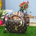 Ladies Hand Bag Guess Style 319 - Black